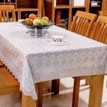 CLEAR PLASTIC LACE TABLECLOTH