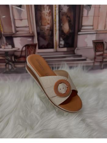 SANDAL